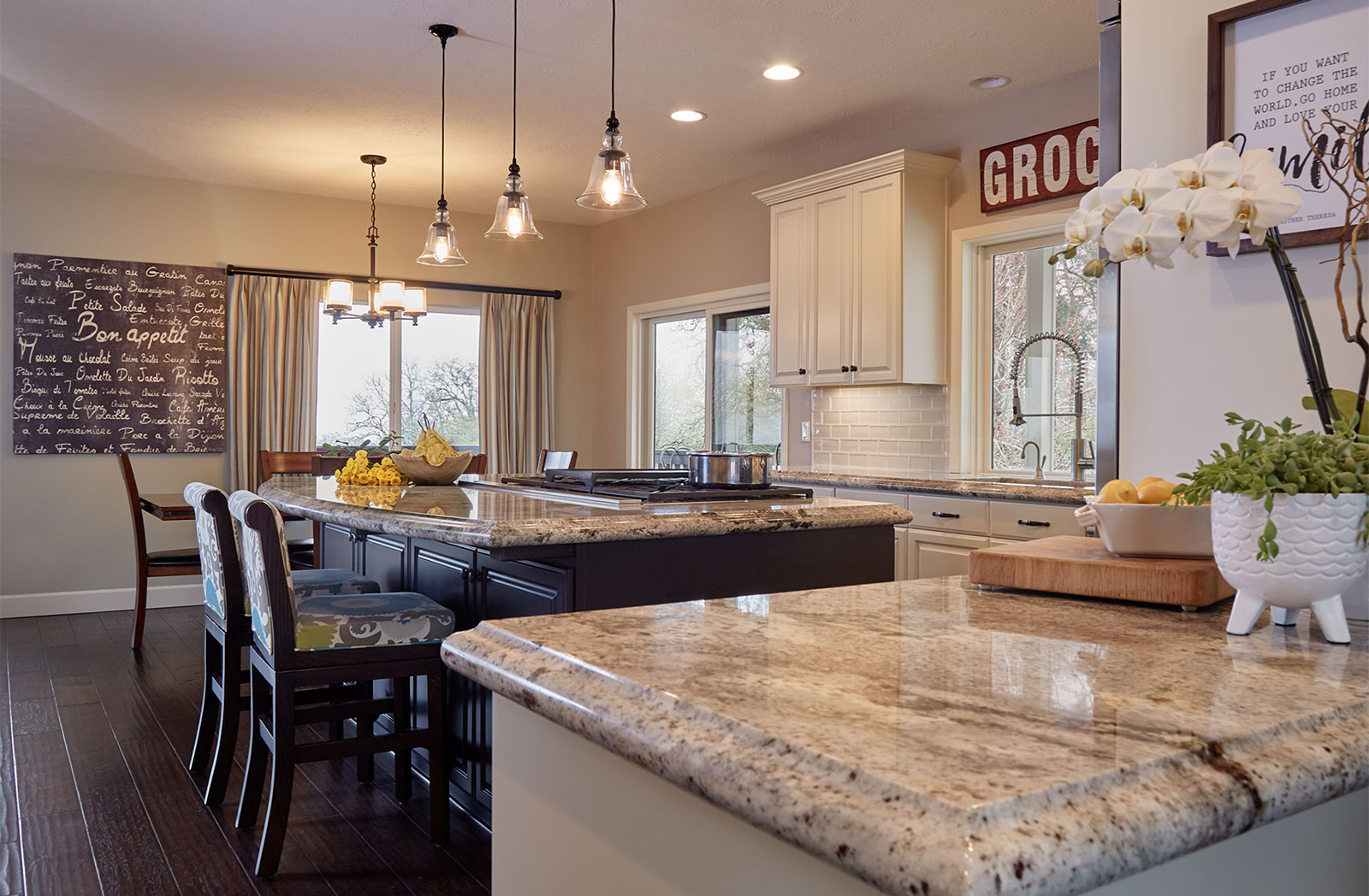 Large island feature in this kitchen design and remodel by interior designer Becky Olsen, Rebecca Olsen Designs, Oregon