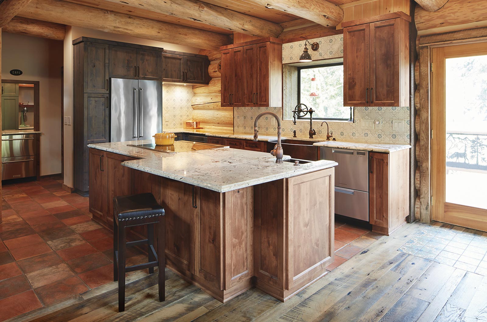 Transport rotary ring Kitchen Design - Charming Log Cabin Albany, OR